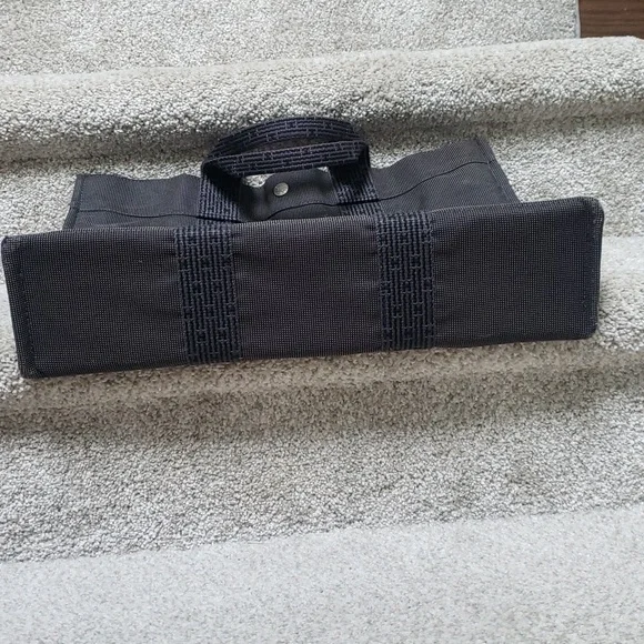 Hermes Canvas Tote Authentic - Picture 5 of 10